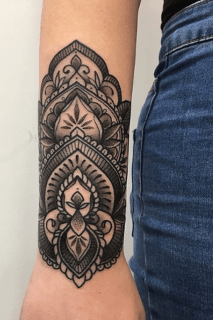 Arm Tattoo Done by Charlotte Allen at Charlotte Tattoo in Great Yarmouth, Norfolk, UK. #armtattoo #ornamentaltattoo #ornamental 