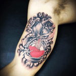 #ta2 #tatoo #tattoo #tatuagem #tatuagens #tatuagi #tattooed #tattoos #toptattoo #toptattoos #tattooofinstagram #lovetattoo #artenapele #arte #ink #inked #instattoo #instatoo #tattooart #tattooartist #tattooist #jecktattoo #jecktatuagens #blackandgrey #blackandgreytattoos 