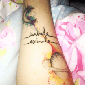 First tattoo🙈I got this for my anxiety disorder, to remind myself to breathe through it. I got the planets since the universe is so big so why worry. #anxietytattoo #anxiety #mentalhealth #tattoooftheday #tattoo 