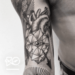 By RO. Robert Pavez • Heart & Eye • Studio Nice Tattoo • Stockholm - Sweden 2016 • Please! Don't copy® • #engraving #dotwork #etching #dot #linework #geometric #ro #blackwork #blackworktattoo #blackandgrey #black #tattoo 