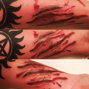 Claw marks tattoo #clawtattoo #gore #bloodytattoo 
