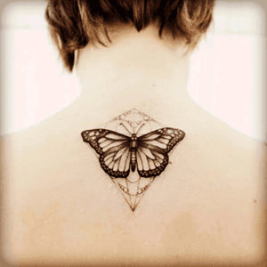#butterflytattoo #butterflytattoos #butterfly #crystal #butterflys #necktattoo #neck #magic #love #tatoos #inlove #itsamazing 