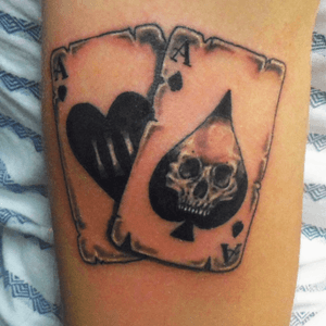 #skull #card tattoo done by LAN at La verite est ailleurs #bordeaux 