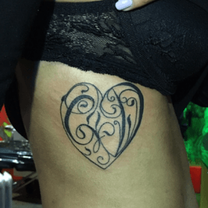 G and D stands for my kids' name's first letters. #hearttattoo #curlytattoo #paterntattoo  #meaningful #heart #femininetattoo 