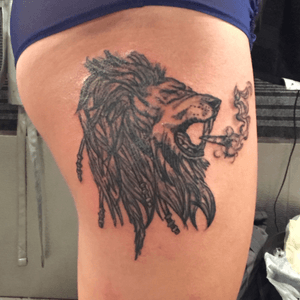 Rasta lion tattoo #rasta #lionhead #smokinglion #rastafariantattoo