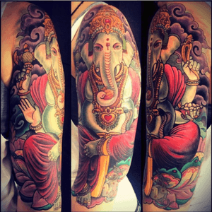 Final product on my first tattoo. #nctattooers #MarkVanNess #northcarolina #hemovedtotexas #progressshot #color #vibrant #ganesha #hinduart #ganesh #ganeshatattoo #finale #sleeve #threequartersleeve