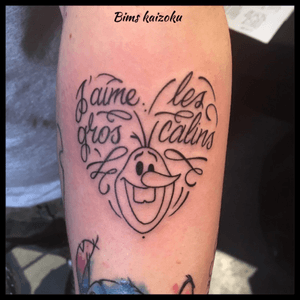 #bims #bimstattoo #bimskaizoku #tatouage #tatouages #paristattoo #paris #paname #coeur #heart #coeurtattoo #hearttattoo #olaf #laprincessedesneiges #jaimelesgroscalins #ink #inked #inkedgirl #tatts #tattoo #tattos #tattoos #txttoo #letter #letters #tattoolove #tattoolife #tattooart 