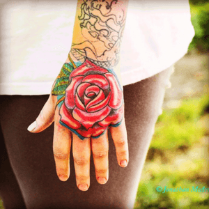#rose #handtattoo 
