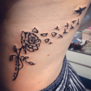 In memory of a special person #rose #birds #petals #tattoo #MemoryTattoo #Memory 