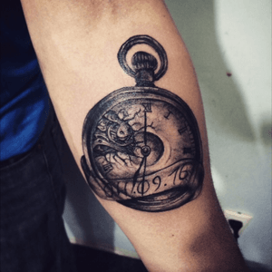 Reloj tatuaje de ayer 