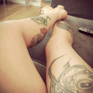My legs. Right leg has the beginning of a #sleeve. Its theme is #dayofthedead