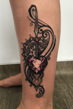 Girls gotta love jewels!!💎 #thescientist #travellingtattooist #ornamentaltattoo #jeweltattoo #gemtattoo #rose #jewel #ornamental #ornate #blackwork #dotwork #realism #hennism #floraltattoo #tattoodo #tattoodoapp #tattoo #ink #inkedgirls #tattooedgirls #tattoooftheday #amazingtattoos #tatouage #tatuaje #tatuagem #ryansmithtattooist #tattooartist 