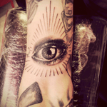  #eyetattoo #blackandgrey #photorealistic #realistic #tattoo #realistictattoo #illuminati #realisticeye 