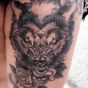 Wolf and Roses tattoo «#wolf #wolftattoo #dotworktattoo #rose 