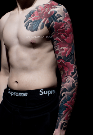 Peony japanese sleeve. Japanese tattoo. Full sleeve. Peony tattoo