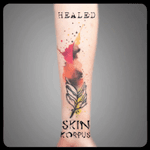 #abstract #watercolor #watercolortattoos #watercolortattoo #feather #feathertattoo made @ #absolutink by #skinkorpus #watercolorartist #tattooartist