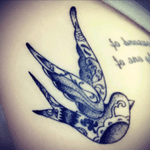 Newest one ive added 👌🏻 #swallow #oldschool #tattoo #chickswithink #inked #girlswithtattoos #newest #tattooaddict 