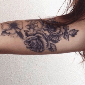 Flower design tattoo #flowers 