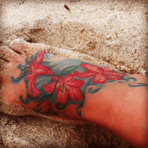 Flower tattoo #flower #water #color #colorful #colortattoo 