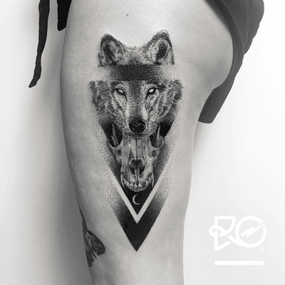 By RO. Robert Pavez • Wolf Above Death • Studio Scrimshaw tattoo • Frosinone - Italy 2017 • #engraving #dotwork #etching #dot #linework #geometric #ro #blackwork #blackworktattoo #blackandgrey #black #tattoo 