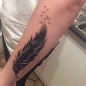 This tattoo was done by dave a madhouse tattoo #feather #birds.