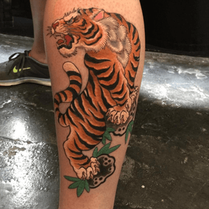 Traditional Japanese tiger done by Ami James on 4/29/17, about four hours with breaks. #traditionaljapanese #lovehatenyc #amijames 