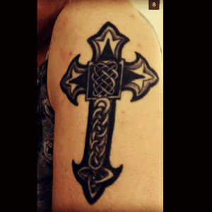  #Tattoo #blackandgrey #celticcross 