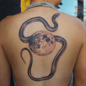 Snake & moon 