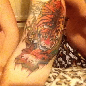 Cover up inside bicep 