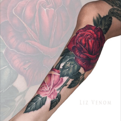 A leg full of #roses done at #leviathantattoogallery in #melbourne #rose #flower #beauty #feminine #floral #flowers #girly #beautiful #amazing #colour #color #colourful #colorful #lizvenom #botanical #vintage #classical #painterly 