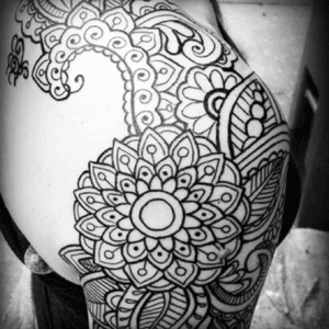 Im not going to lie. Im a sucker for paisley #dreamtatto 