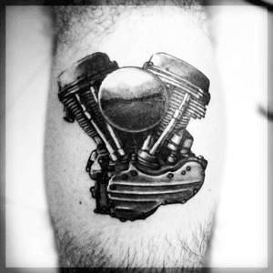 Harley Davidson Panhead engine #panhead #tattoorana #alextakahashi #blackandgreytattoo #harleydavidsontattoo