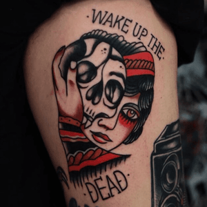 #MikeySharks #skull #tradional #black #red #welove #portrait #wakeupthedead #hand 