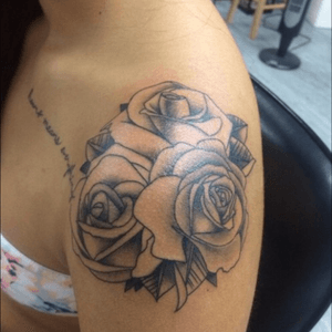 Shoulder rose cluster tattoo #rose 