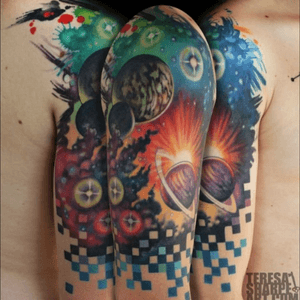 #dreamtattoo #upperarm I would absolutely love to get this amazing space tattoo, or another fantasy space tattoo like it!