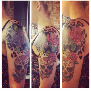 Sugar skull was the first piece, then the peonies are for a cover up ! 