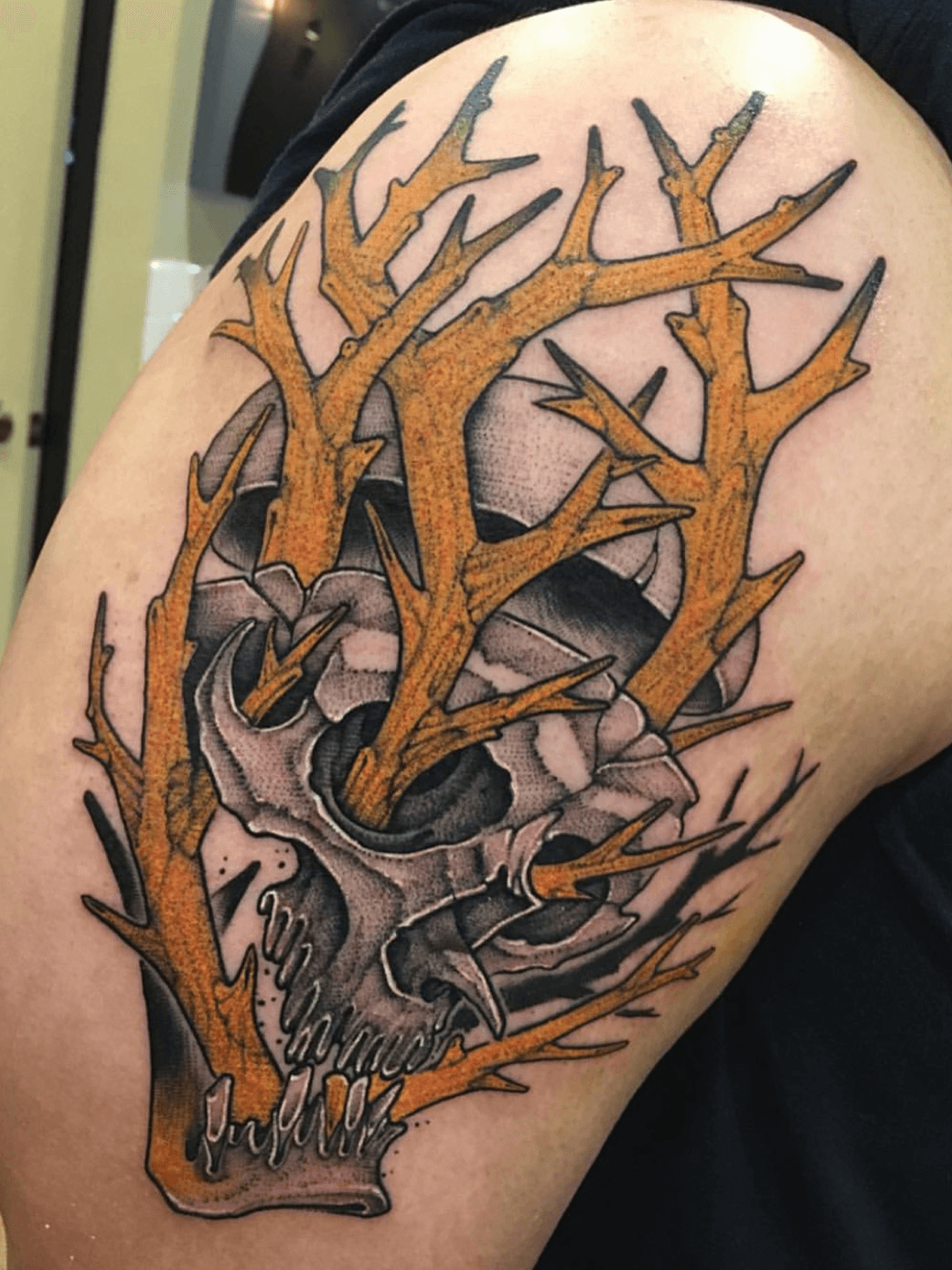 deer skull side view tattoo