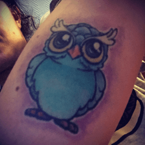 My owl #owl #owltattoo #arm #forearm #forearmtattoo #newschool #newschooltattoo #blue #purple #owltattoos #armtattoos #forearmtattoos #bird #birdtattoo 