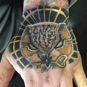 Owl hand tattoo done on myself by myself. #owl #owltattoo #handtattoo #tattoo #ink #inked #original #customtattoo #egyptian #egyptiantattoo #egyptianowl 