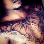 .... #tattoodo #colombes #rosestattoo #roses #diamondtattoo 
