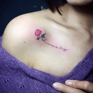 Mini tattoo for lovely girl 😍Artist Duy Net Form Black Box INK Vietnamese tattoo 