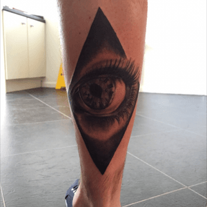 Realistic all seeing eye thing i done on saturday using ez cartridges and effortlesinc grey wash set #tattoo #tattooist #blackandgrey #eye #allseeingeye #plymouth 