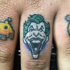 #Joker #dccomics #finger #tattoo #knuckle #classic #original #knuckletattoo 