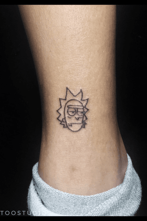 #rickandmorty #RickSanchez #tstattoo #tstattoostudio #tattoo #tattoodo #tattoodoartist #tatuagem #sptattoo #ink #saopauloink #tattoo2me #t2me #tattoosp #tatuados #tatuadas #electricink #dreamstatto #inspirationtattoo #geek 