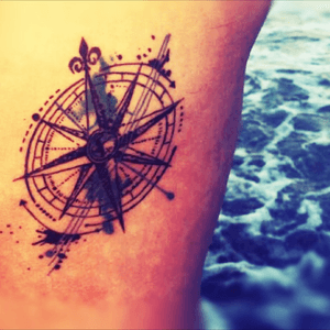 #Compass #whatercolortattoo 