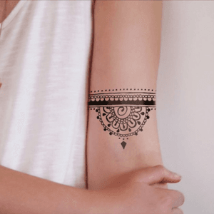 Tattoo uploaded by Tara • This is a fake tattoo, but i would love to add to  my wrist #mandala #fineline #dotwork • Tattoodo