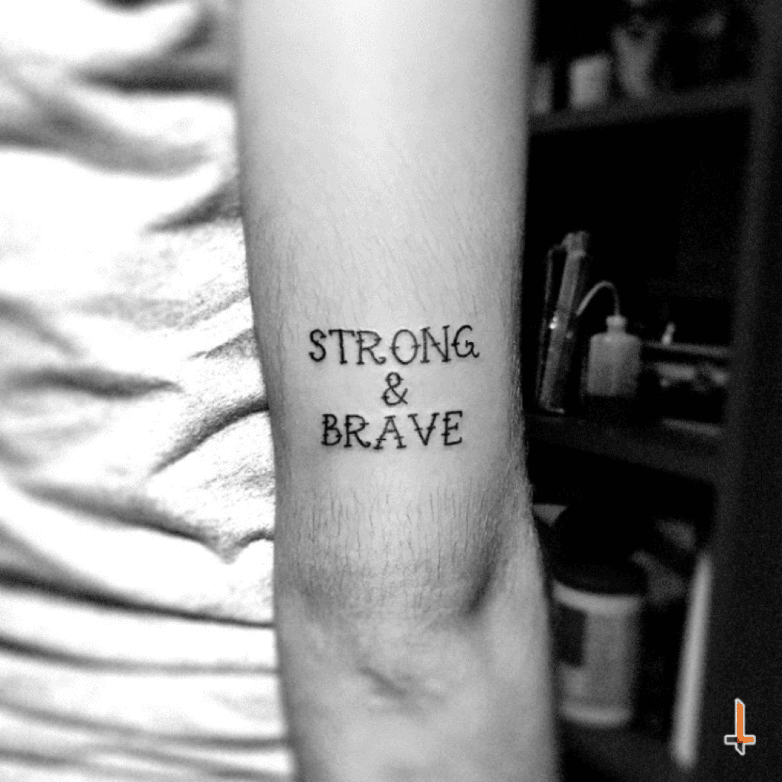 tattoo Be brave Ideias  Tatuagem em inglês X tatuagem Tatuagem