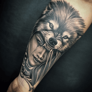 Wolf Girl #wolf #wolfgirl ##ta2 #tatoo #tattoo #tatuagem #tatuagens #tatuagi #tattooed #tattoos #toptattoo #toptattoos #tattooofinstagram #lovetattoo #artenapele #arte #ink #inked #instattoo #instatoo #tattooart #tattooartist #tattooist #jecktattoo #jecktatuagens #blackandgrey #blackandgreytattoos 