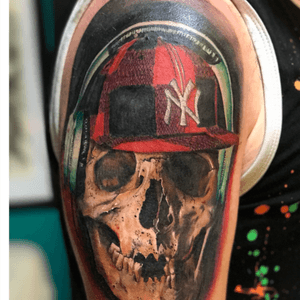 #skull #realisticskull #musictattoo #tattoo #tattoos #tattooed #tattooing #neweratattoo #realistictattoo #pirr #sicily 