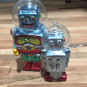 #megandreamtattoo two bubblehead robots fun colorful -robots dont need air silliness #massacre  style @megan_massacre 